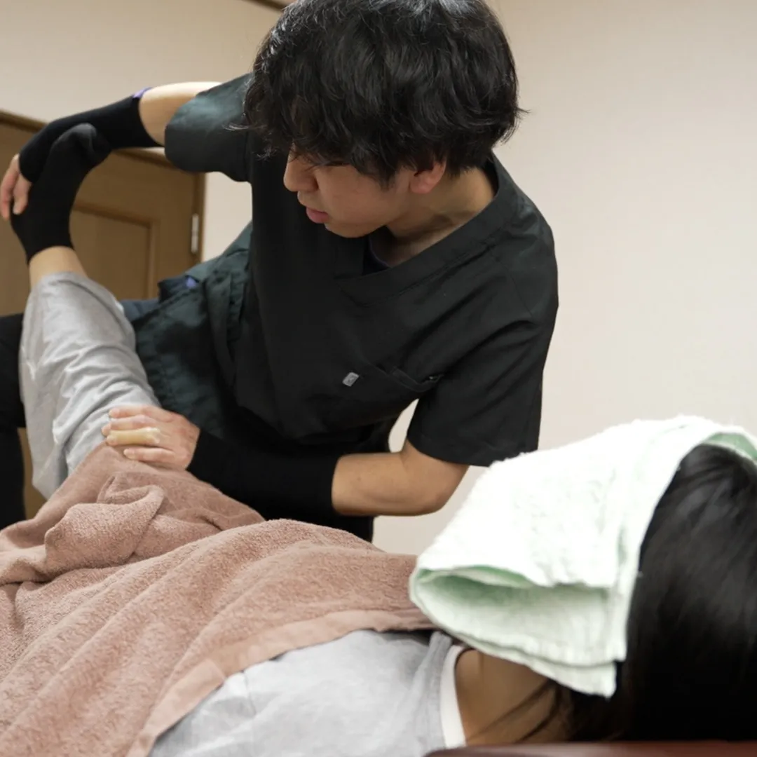 【腰痛ケアコースのご紹介！】