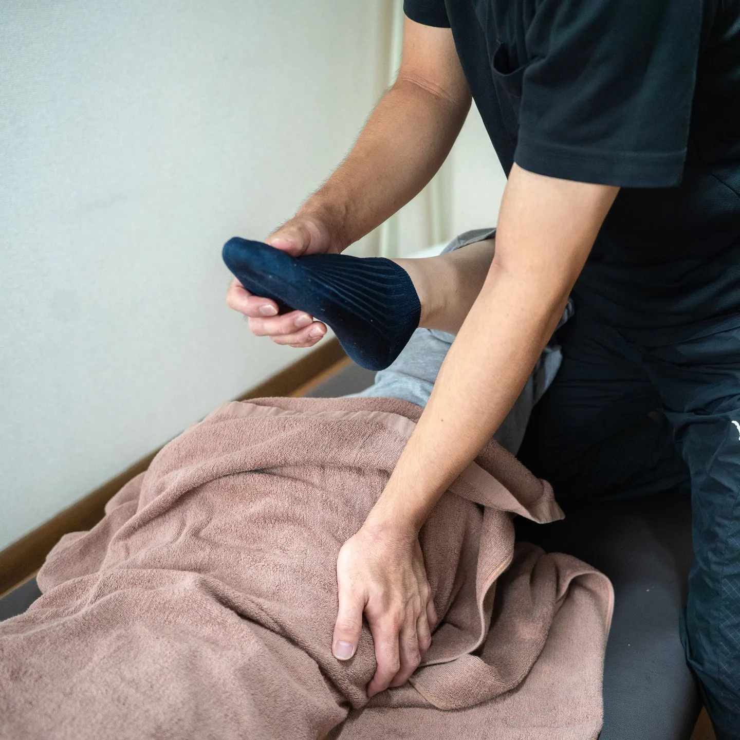 巻き肩・猫背が気になるあなたへ